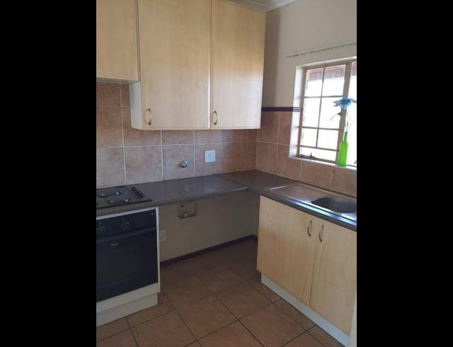 2 BEDROOM APARTMENT FOR SALE IN EQUESTRIA